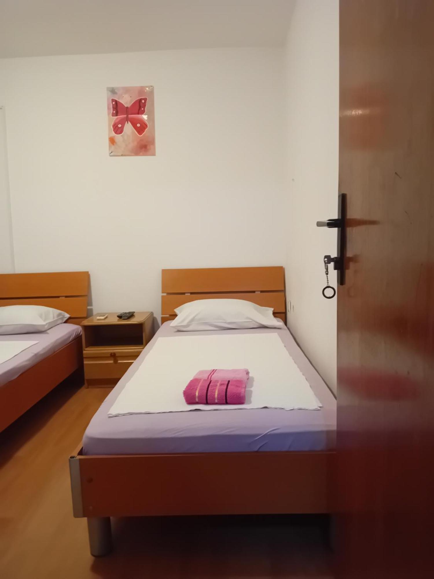 Sara Apartments Будва Екстериор снимка