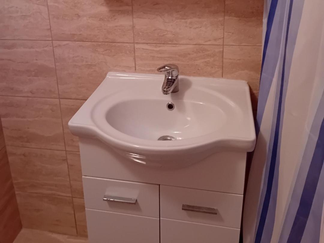 Sara Apartments Будва Стая снимка